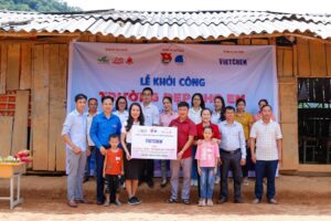 VIETCHEM KHỞI CÔNG XÂY “TRƯỜNG ĐẸP CHO EM” TẠI ĐIỂM TRƯỜNG HUỔI DÊN, TỈNH ĐIỆN BIÊN